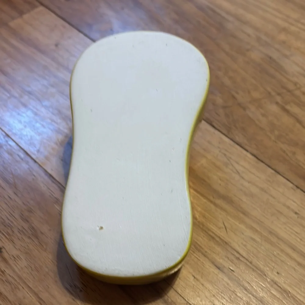 Novelty French fry holder with dipping toes